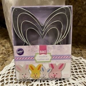 NIB Wilton Bunny Rabbit Cookie Cutter Set Easter Holiday Baking